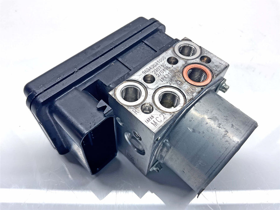 2025 KTM 390 Duke ABS Pump - 96342031044