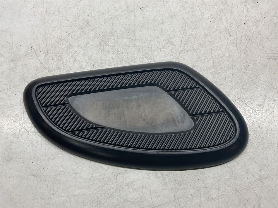 2024 Triumph Bonneville T100 Right Fuel Tank Knee Pad - T2404996