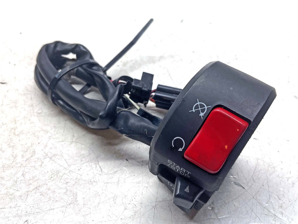 2006 Kawasaki Ninja ZX10R ZX1000D Right Handlebar Switch - 46091-0040