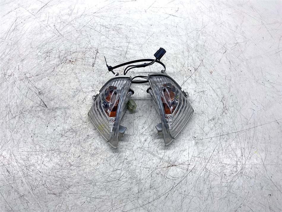 2006 Suzuki GSX-R750 Left & Right Front Indicator - 3560141G00000