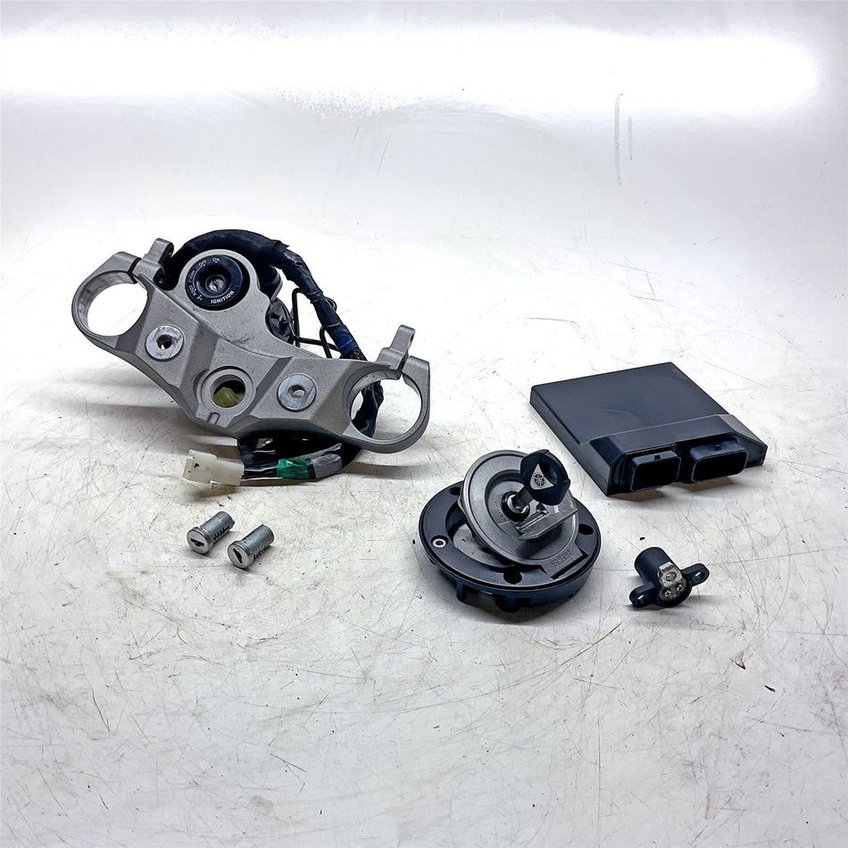2018 Yamaha Tracer 9 GT Lockset & ECU - B1J-W8250-01