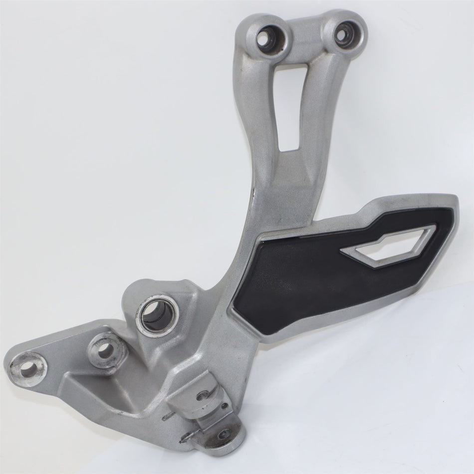 2013 TRIUMPH TIGER EXPLORER 1215 L/H Front Footrest Hanger - T2081079