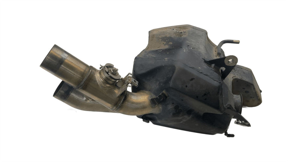 2023 Triumph Speed Triple 1200 RS Catbox Pre Silencer T2209700