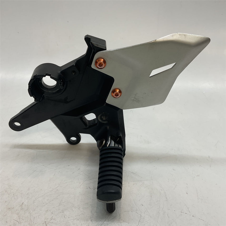 2017 Kawasaki Ninja 650 EX650 Front Left Footrest & Hanger
