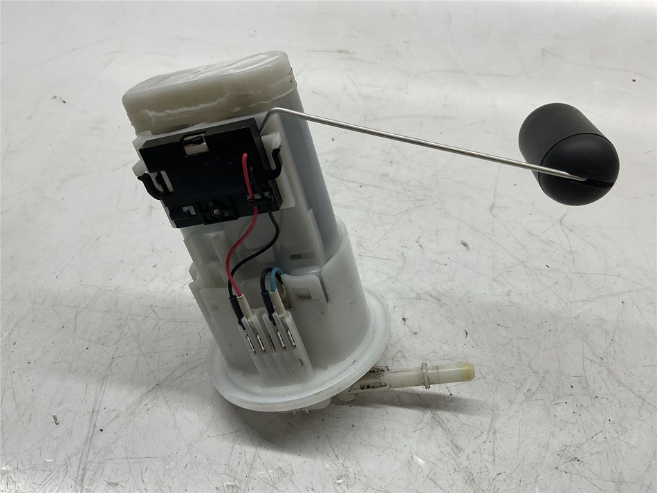 2018 Yamaha MT-10 Fuel Pump - B671390700