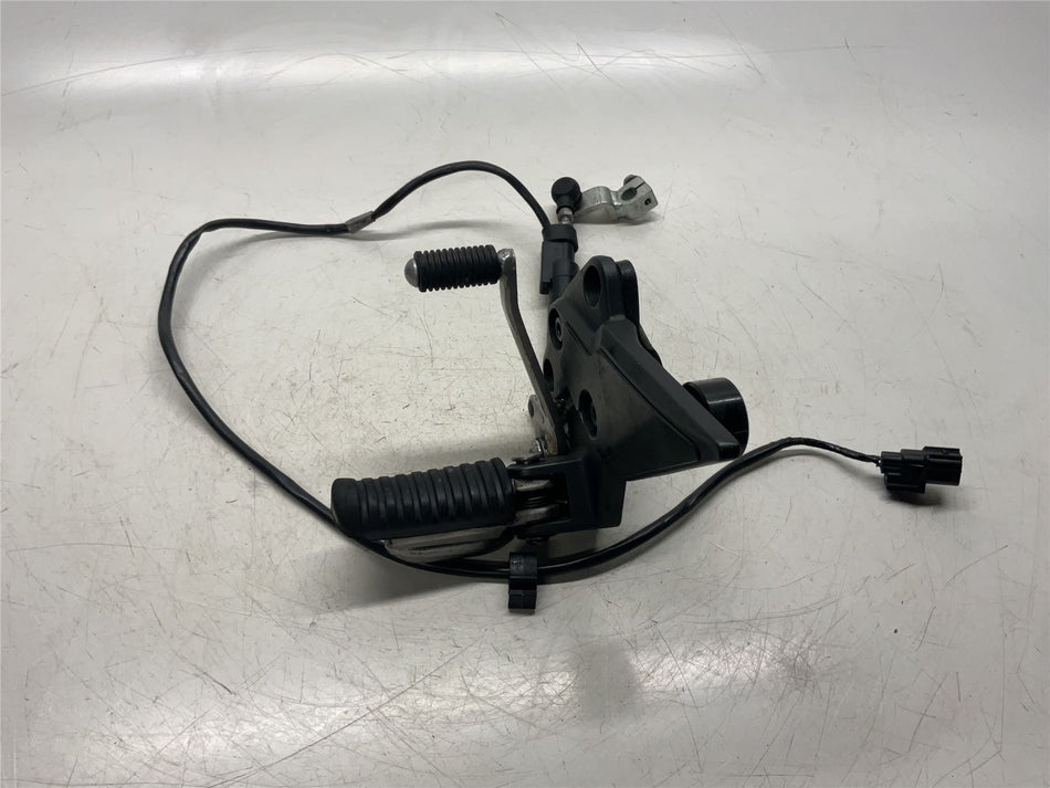 2023 Kawasaki Ninja 1000SX Quick Shifter & hanger, pedal & footrest - 21176-0991