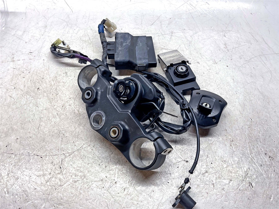 2020 Yamaha Tenere 700 XTZ07 Lock Set, ECU & Top Yoke - BW3W82500300