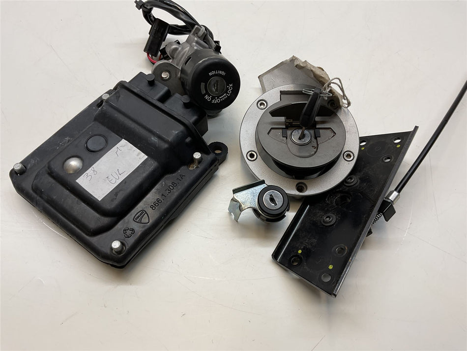 2023 Ducati Monster Full Lock Set & ECU - 1100 Miles - 59822451A