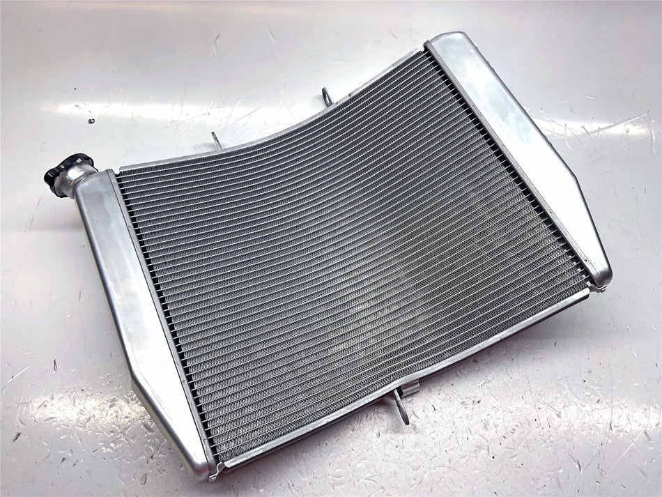 2007-2008 Kawasaki Ninja ZX6R ZX600R Radiator