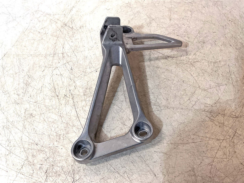2025 Honda CB500X Right Pillion Peg Hanger (Gp) - 50715-MKP-J80
