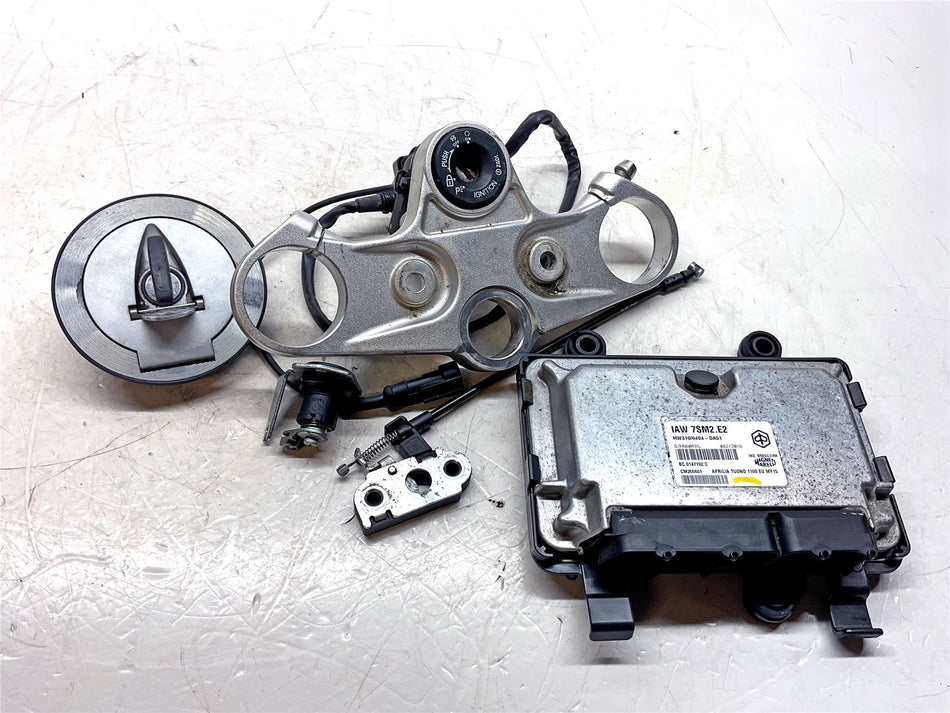 2016 Aprilia Tuono V4 1100 Factory ABS Lockset & ECU - 2D000505