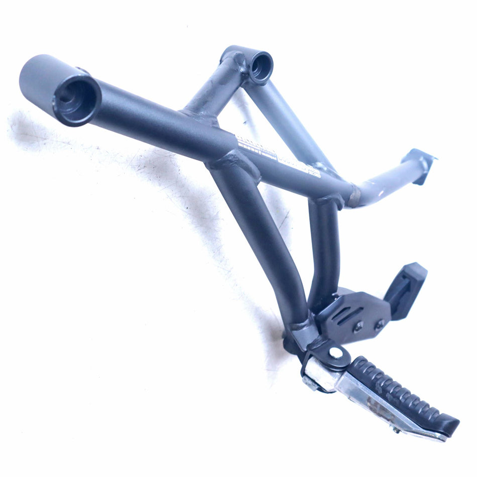 2025 Kawasaki Versys 1000 KLZ1000 SE Left Subframe & Footpeg - 35063144618R