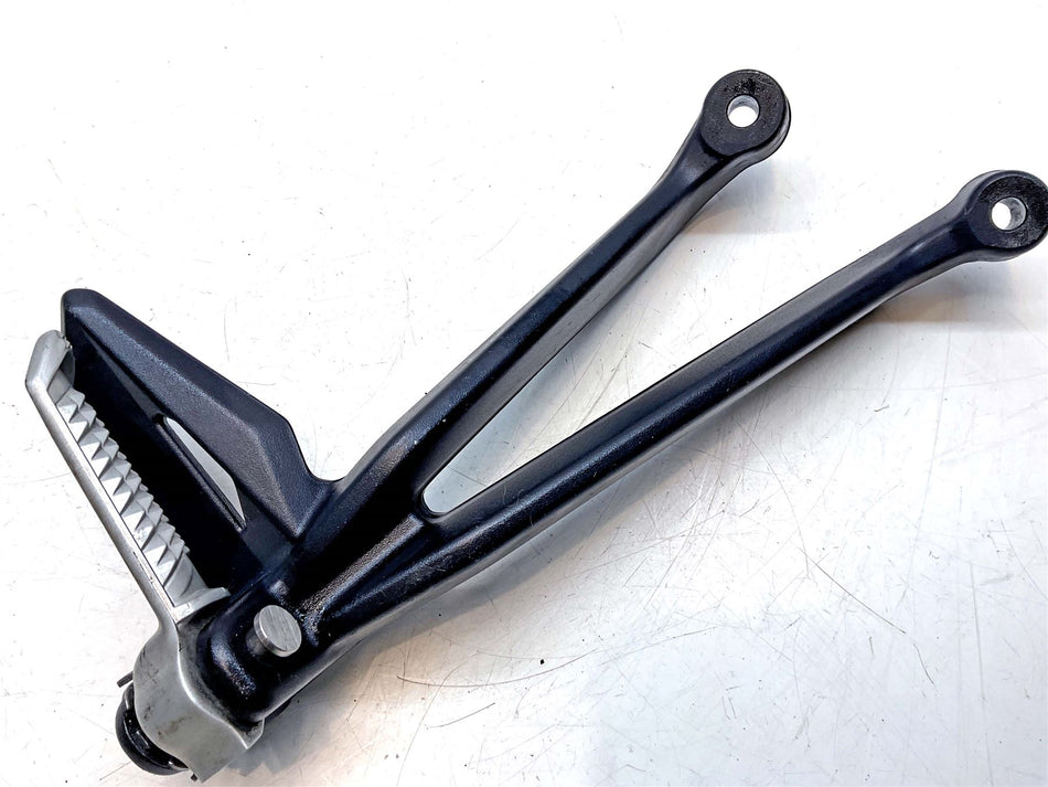 2021 Triumph Street Triple 765 RS Rear Right Footrest & Hanger - T2088110