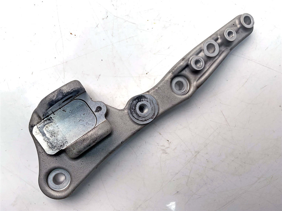 2022 Triumph Tiger 1200 Rally Pro Right Foorest Plate - T2082821