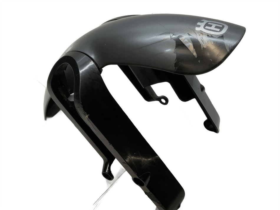 2022 Husqvarna SVARTPILEN 125 Front Mudguard / Fender 28108010100