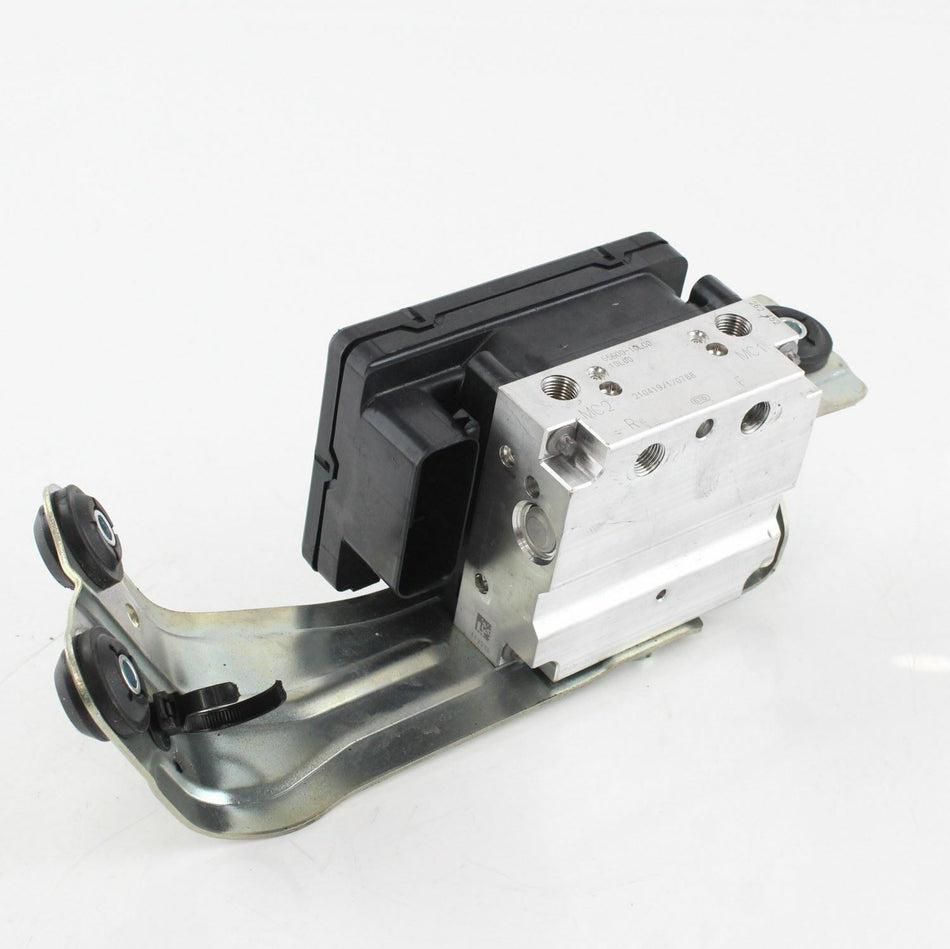 2021-2022 SUZUKI GSX 1300 HAYABUSA  ABS Pump -