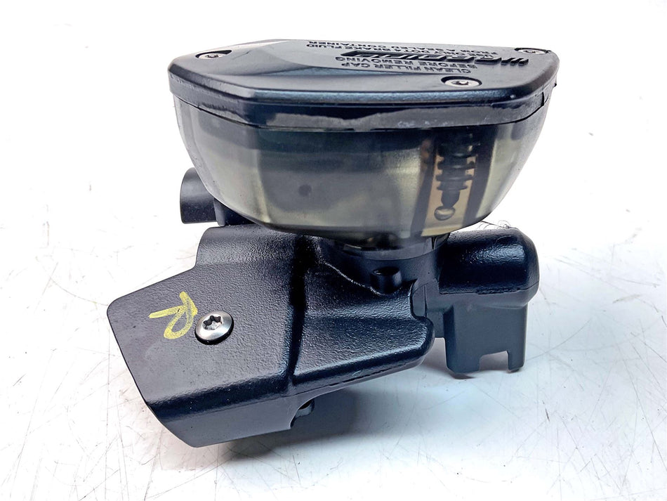 2013 BMW R1200RT Front brake master cylinder  - 32728534381