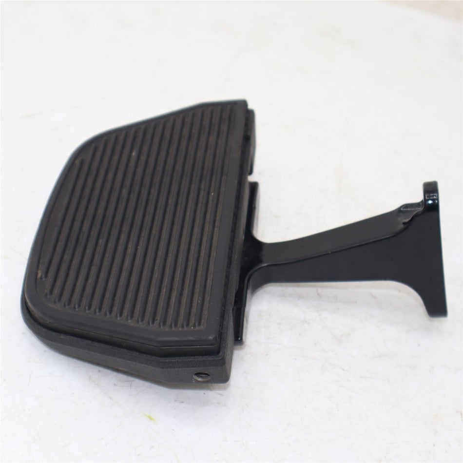 2022 HARLEY-DAVIDSON ROAD GLIDE LIMITED FLTRK Right Footboard - 52719-10R