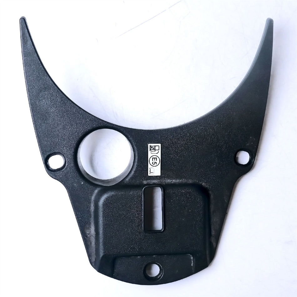 2021 Lambretta   REAR CENTRE COVER
