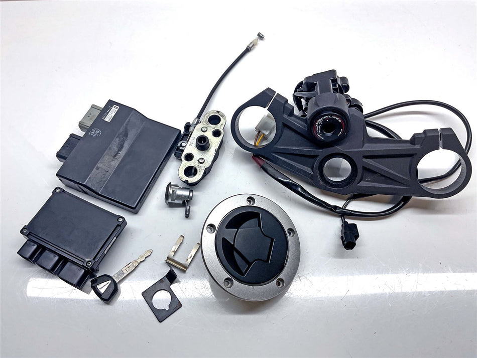 2015 Kawasaki Ninja ZX6R ZX636 Lock Set & ECU - 7000 Miles - 211750814