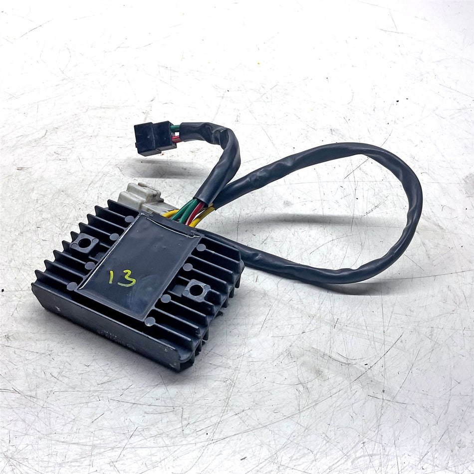 2011 Aprilia Tuono V4R APRC Regulator Rectifier - B043488