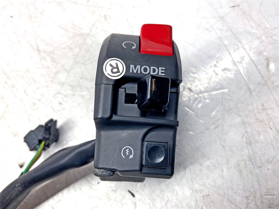 2010 Yamaha YZF R1 Right Switchgear - 14B839630000