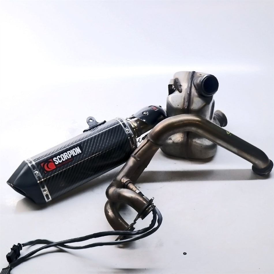 2020 KTM 790 Duke Exhaust with Scorpion Silencer & O2 Sensor - 64105050000