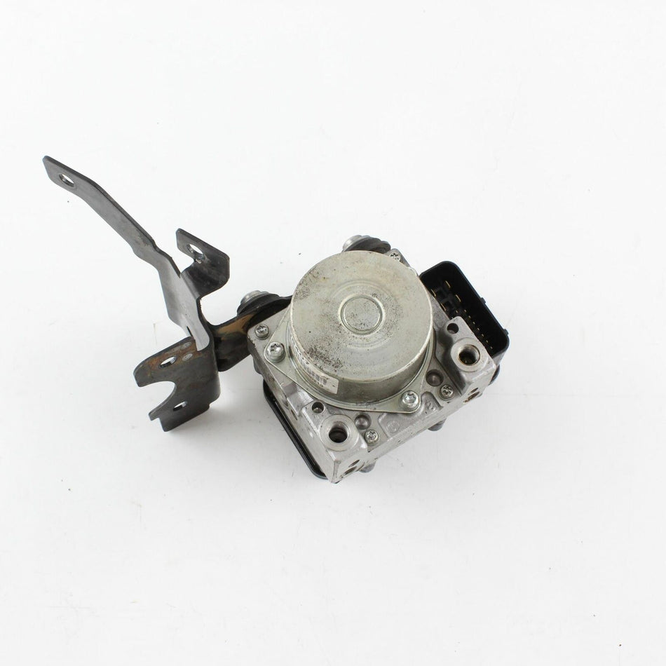 2012-2017 TRIUMPH SPEED TRIPLE R ABS Pump - T2024104