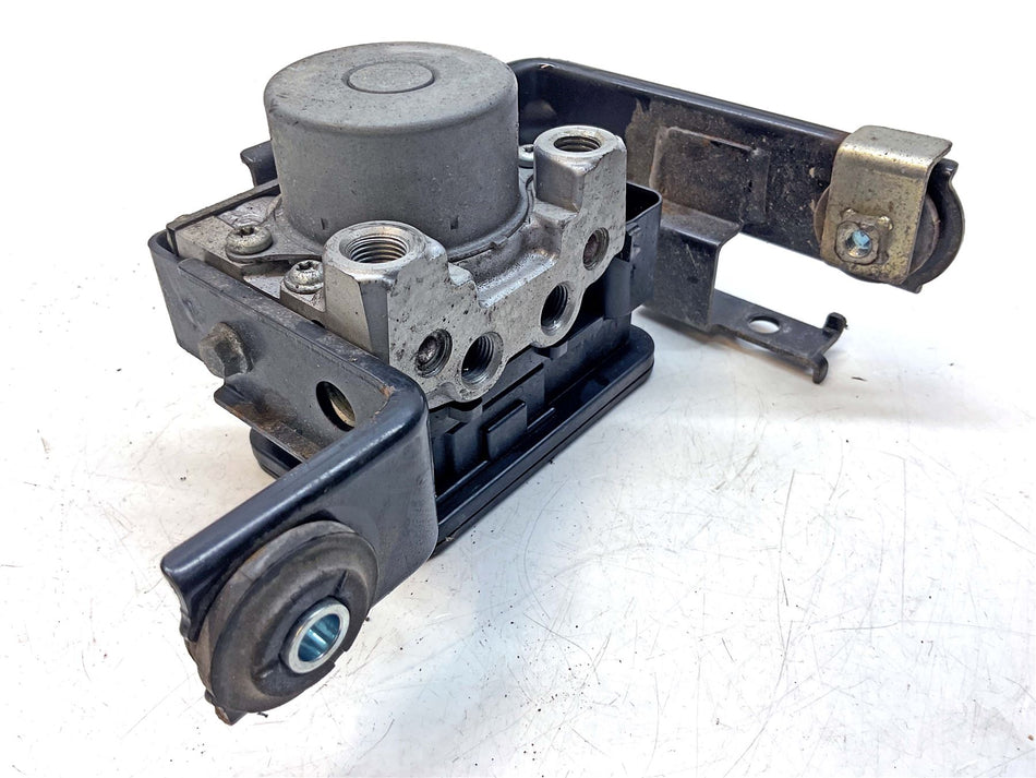 2019 Suzuki SV650A ABS Pump - 5561018K00000