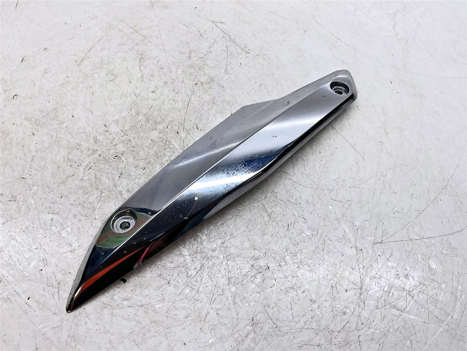 2023 BMW K1600GTL Right Windsreen Trim - 46637727404