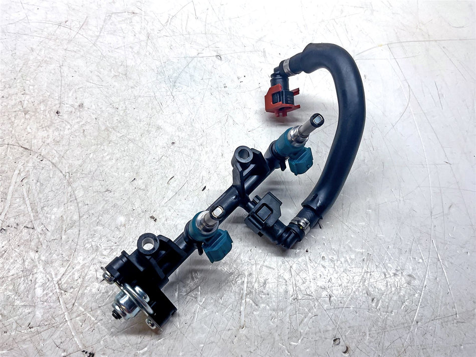 2025 Yamaha MT-07 FI Fuel Injector Rail - 716 Miles - 1WS1376100