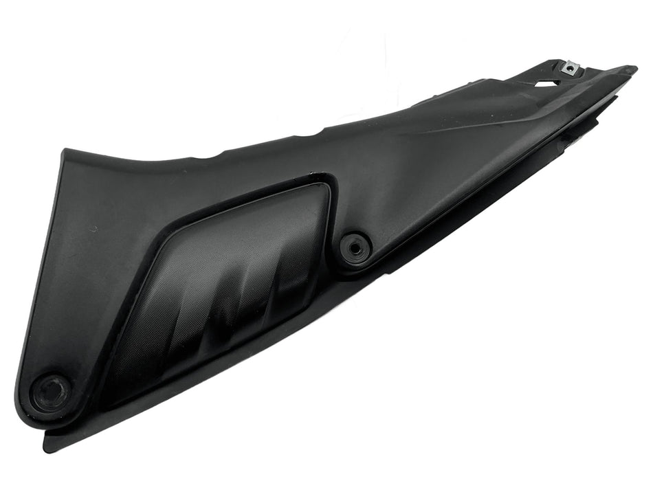 2021 Yamaha MT-125 Left Infill Panel Side Fairing B7DF172100