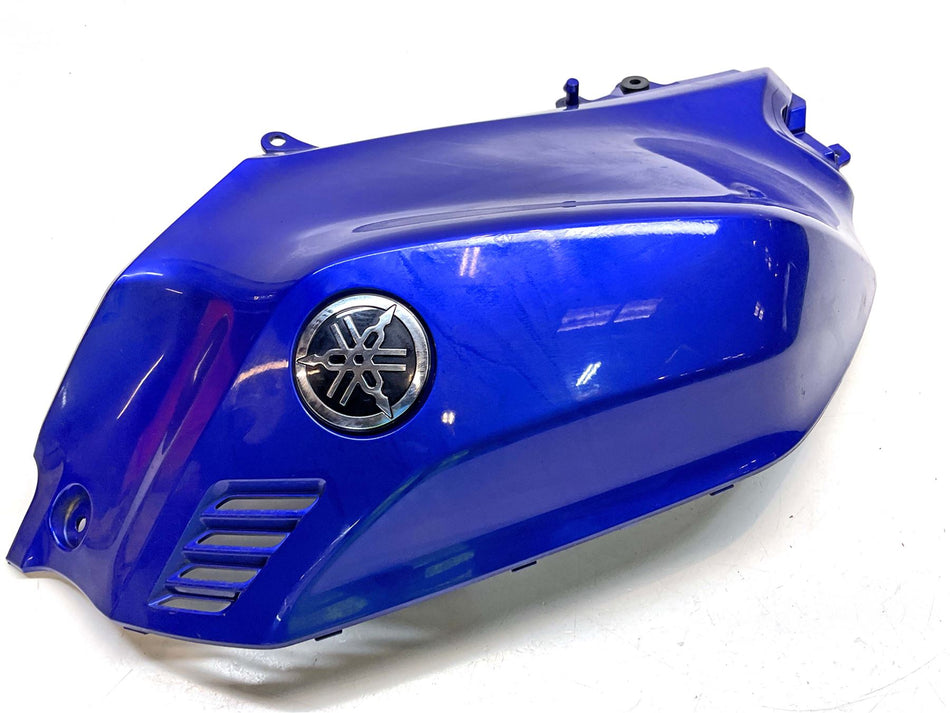 2023 Yamaha YZF-R 125 Righthand Tank Fairing - BNUF413900