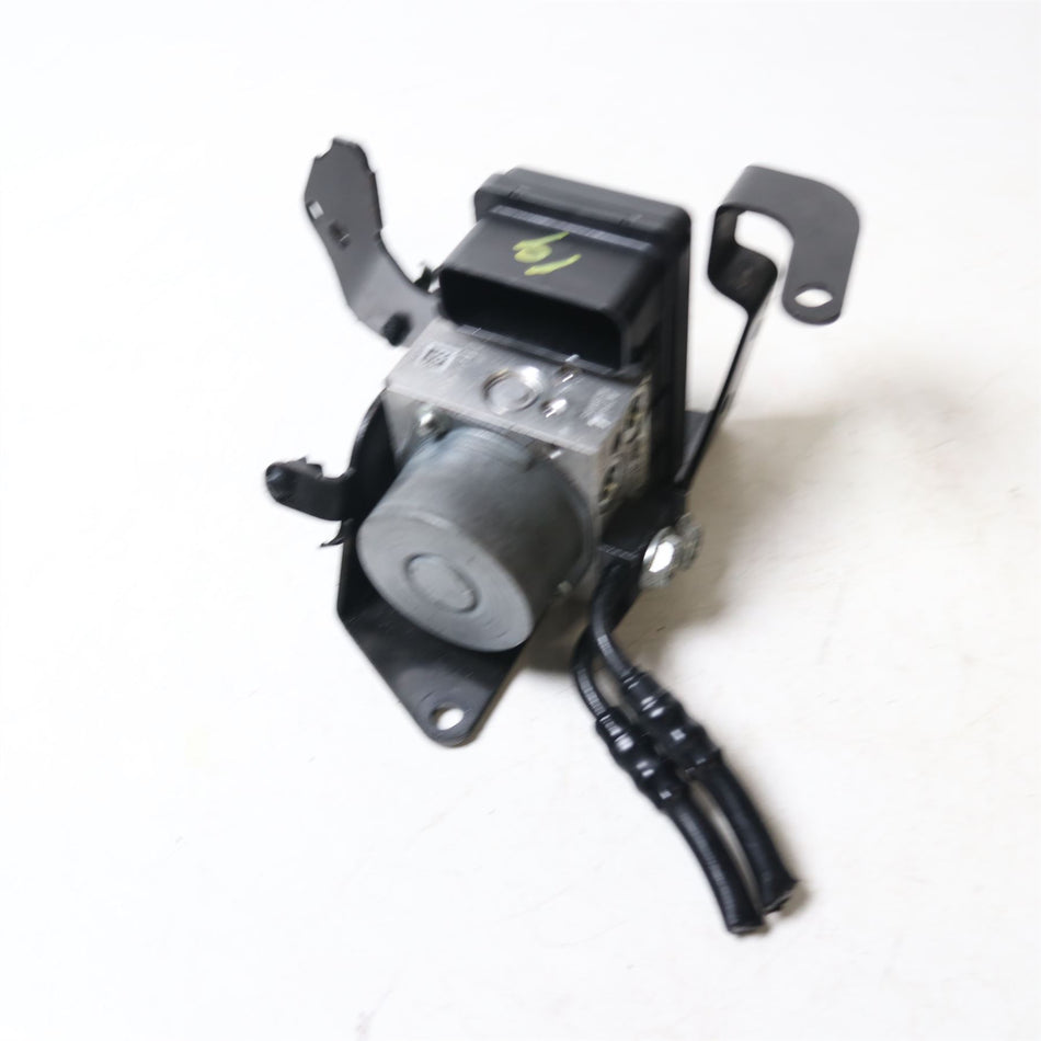 2021 Harley-Davidson Sport Glide FLSB 107 ABS Pump - 1002216984