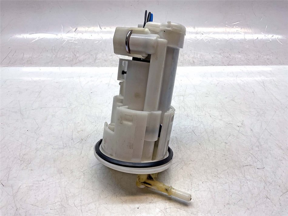 2021 Triumph Speed Triple 1200 RS Fuel Pump - T2400735