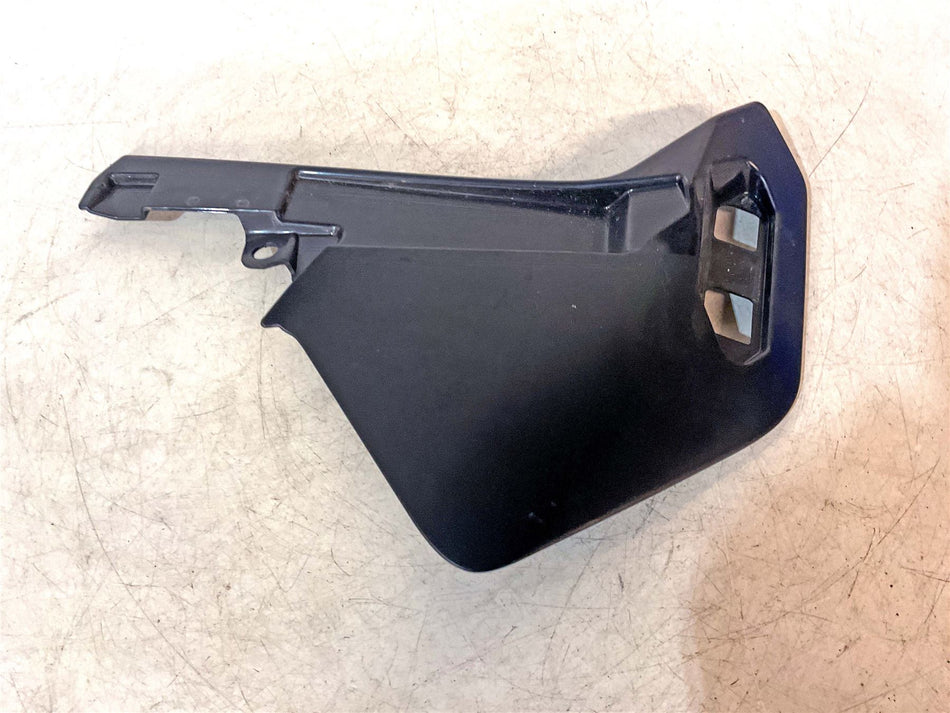 2022 Triumph Tiger 900 GT Low Right Rad Panel Infill - T2311616