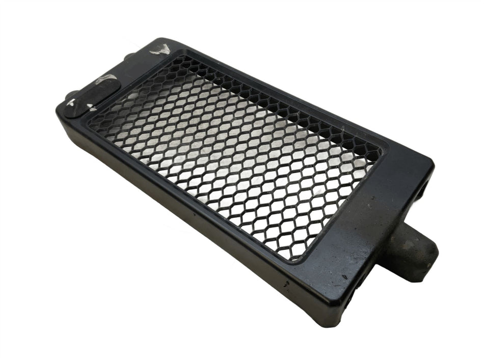 2005 Honda VTX1300S Radiator Guard Cover Grille 19032700
