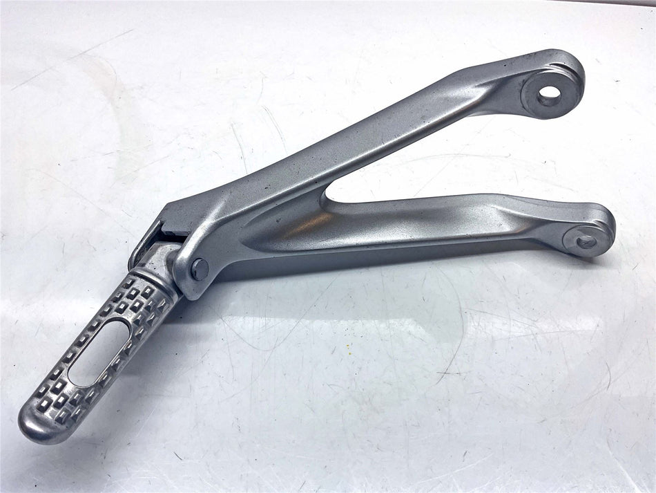 2011 Honda CBR1000RR Fireblade Rear Right Footrest & Hanger - 50750MFLD20