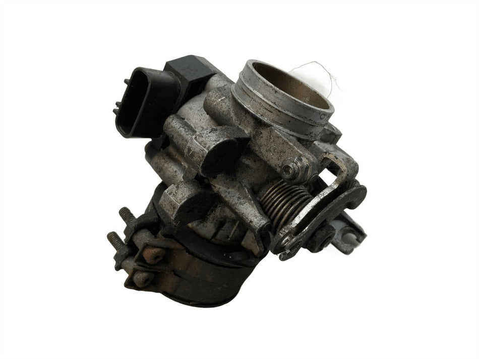 2010 Yamaha YZF-R125 Throttle Bodies 5D7E375001