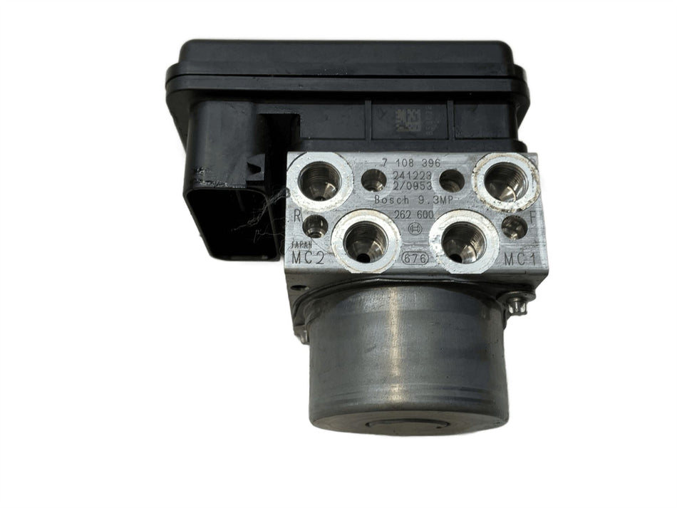 2025 BMW F900XR ABS Pump Brake Modulator Bosch 9.3MP 7108396