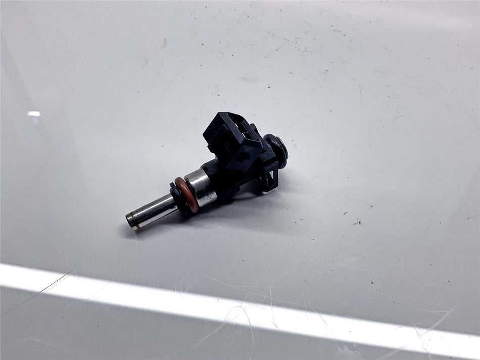 2018 BMW S1000R Fuel Injector - 13617677017