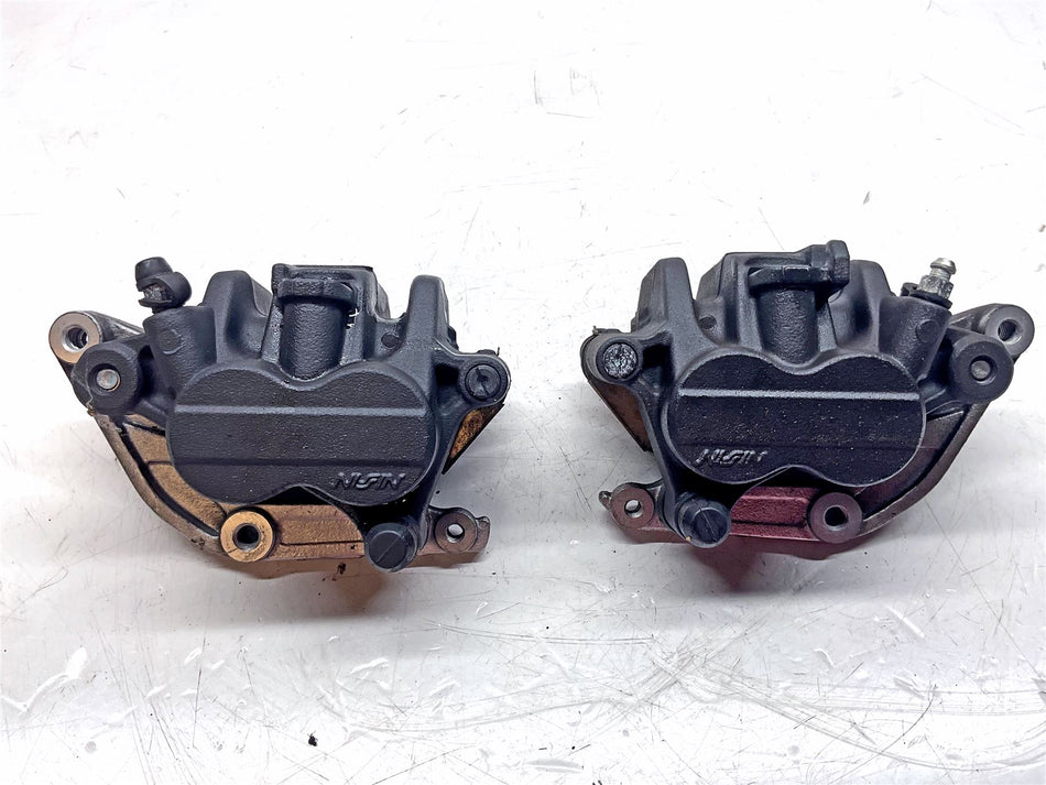 2018 Triumph Bonneville T120 Black Left & Right Front Brake Calipers - T2027533