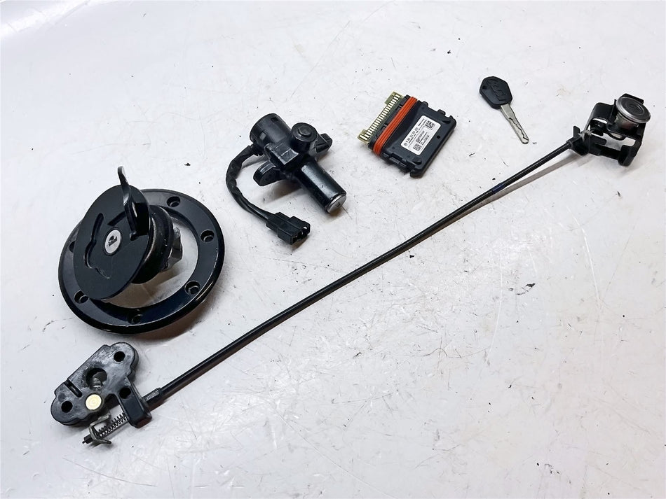 2020 KTM 390 Duke Lockset with ECU - 90211066144