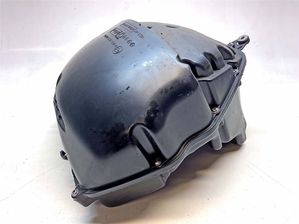 2021 Triumph Speed Triple 1160 RS Airbox - T2205575
