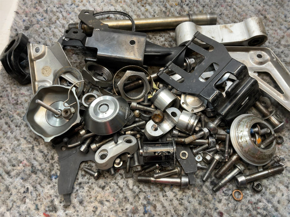 2011 Triumph Speed Triple 1050 Assorted Nuts Bolts & Fixings Hardware Job Lot