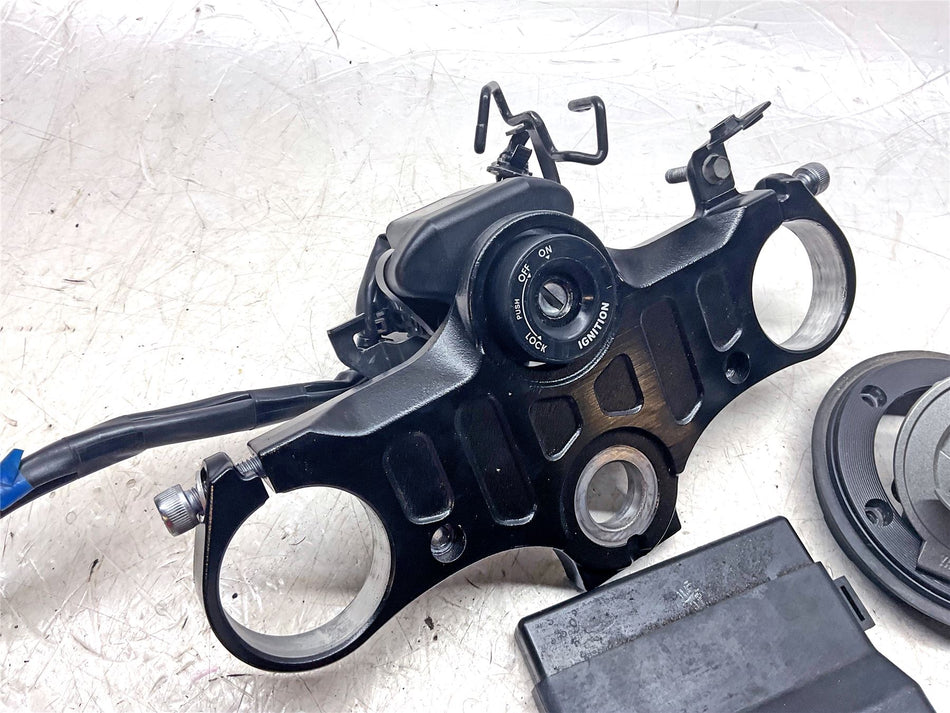 2022 Yamaha YZF R7 GP 60th Anniversary Ed LockSet - B61101LS