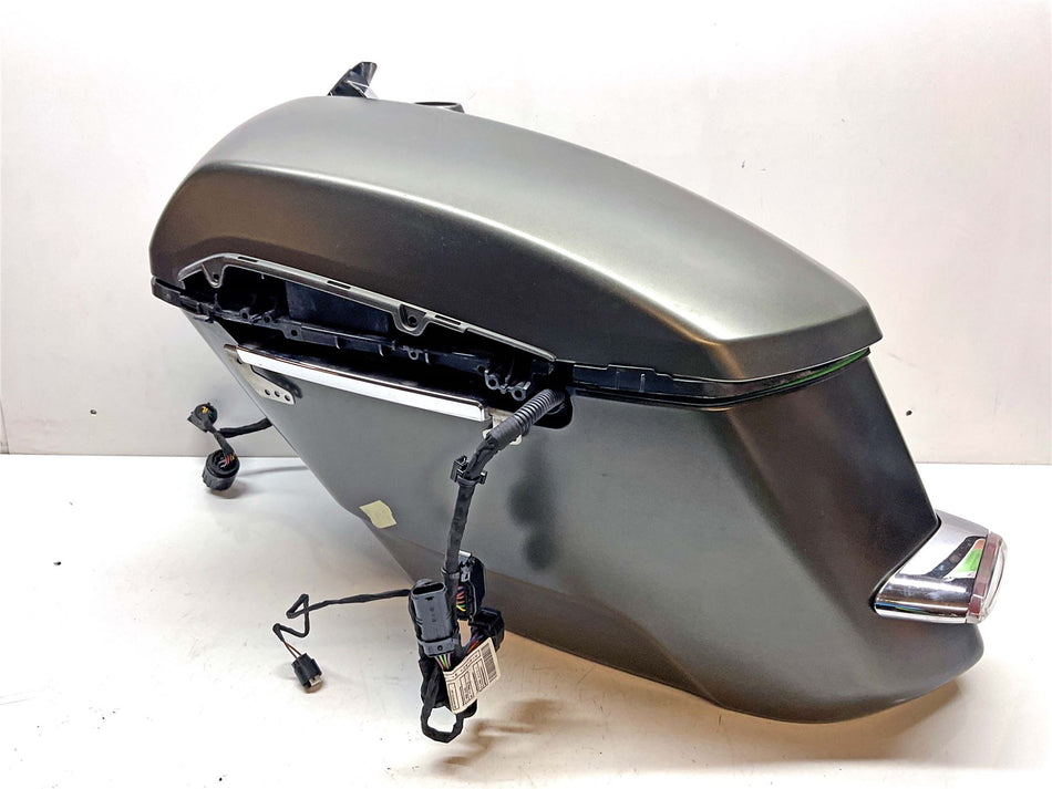 2022 BMW R18 B Left Pannier