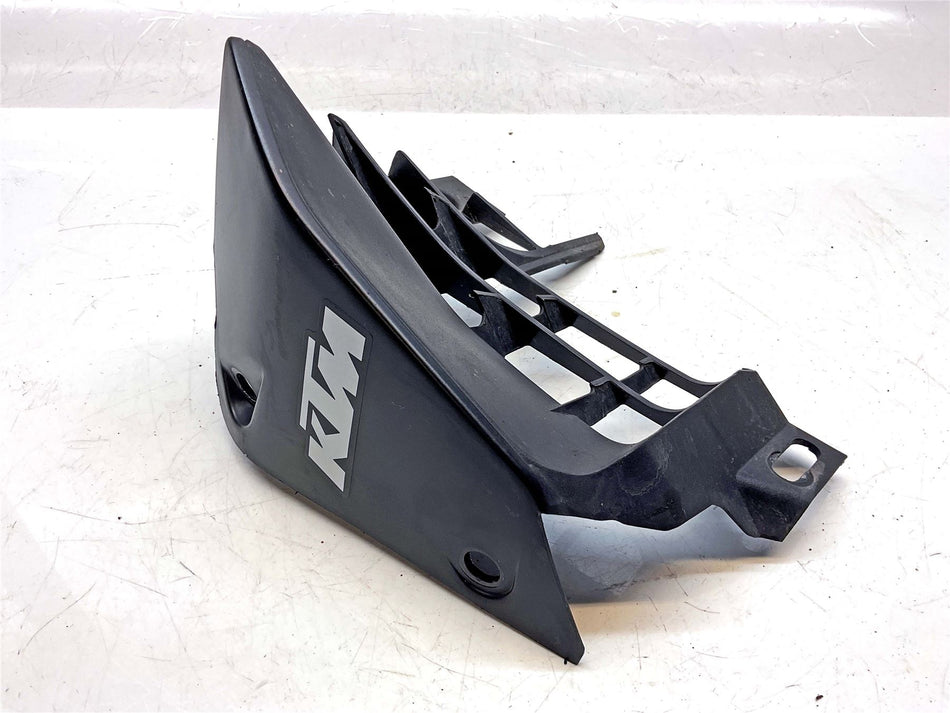 2022 KTM Duke 125 Right Radiator Fairing - 93035035100