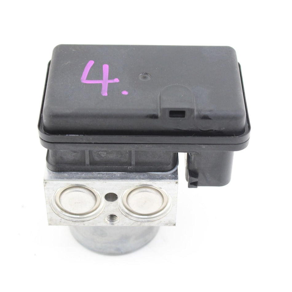 2021-ON YAMAHA MT-09 ABS Pump  - B7N8593009