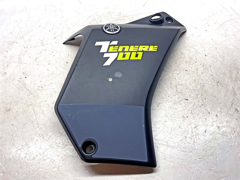 2020 Yamaha Tenere 700 XTZ07 Right Main Fairing Panel - BW3F835V00P2